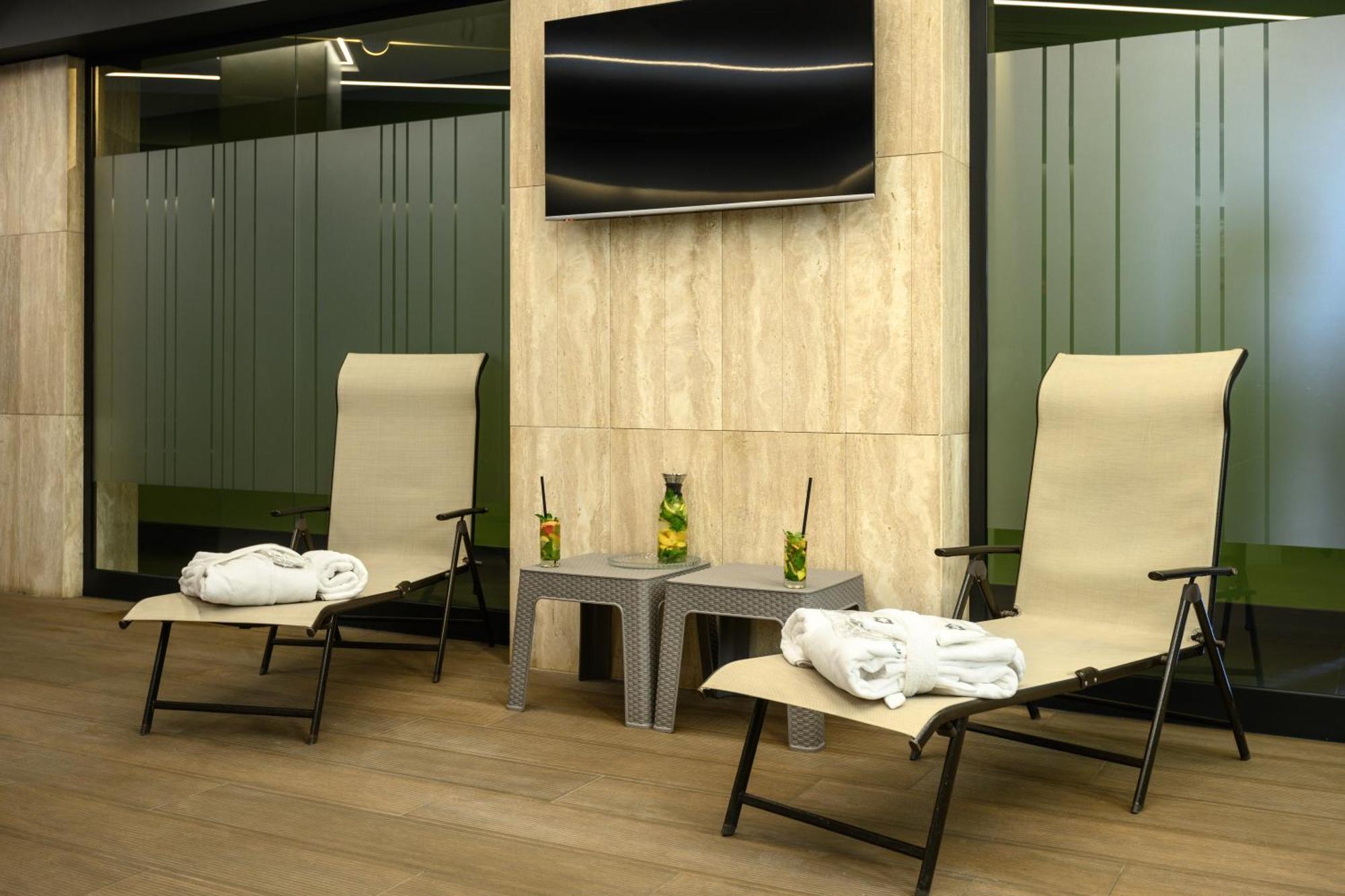 Apartahotel Hilltop North Avenue By Stellar Hotels,